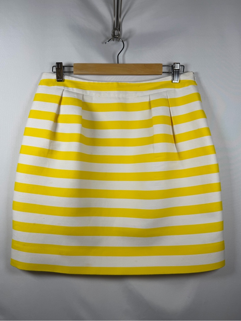 Kate Spade New York Yellow & White Striped Pleated Mini Skirt Size 10